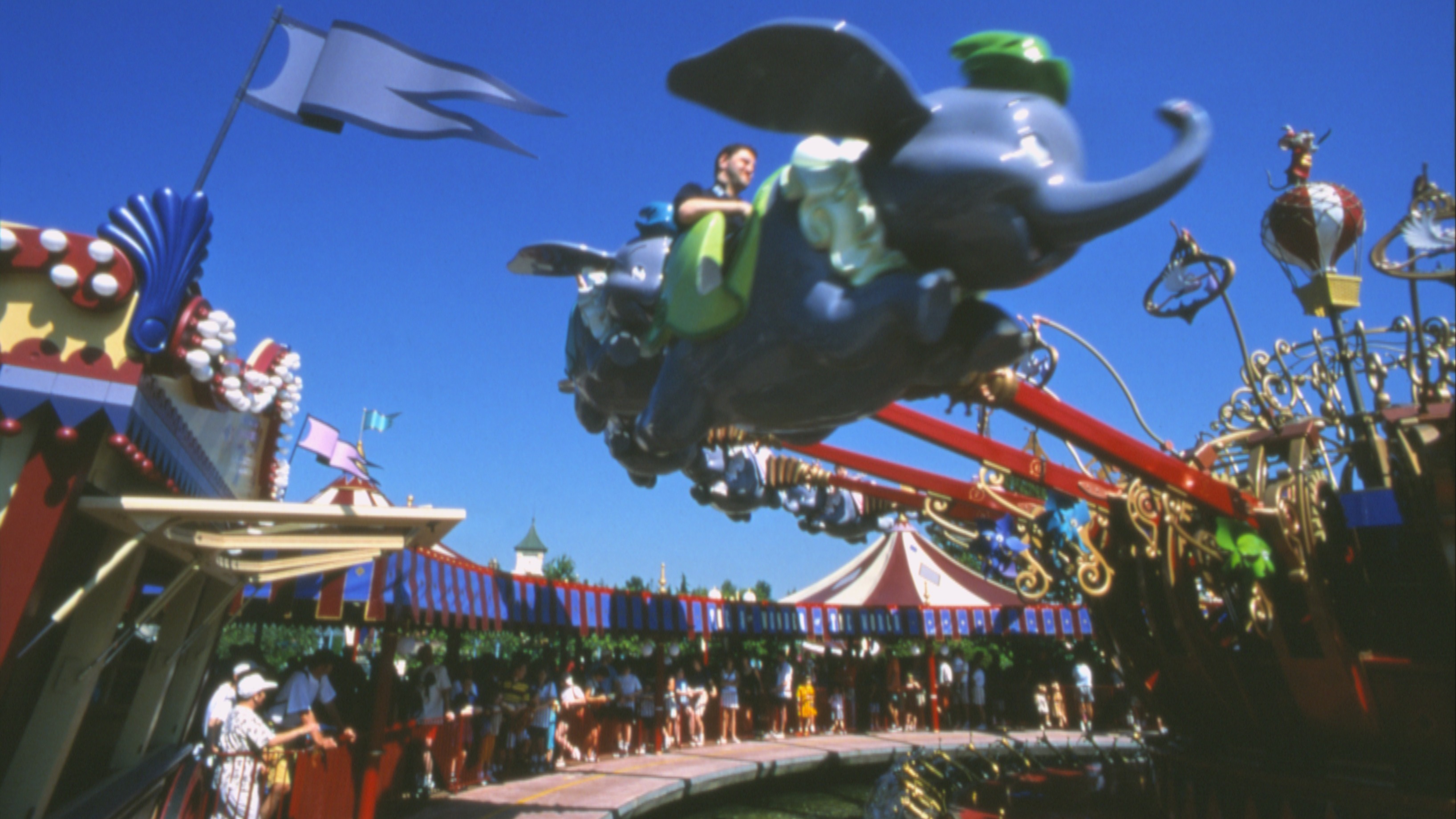 Parken Disneyland Paris – Dumbo - der Fliegende Elefant